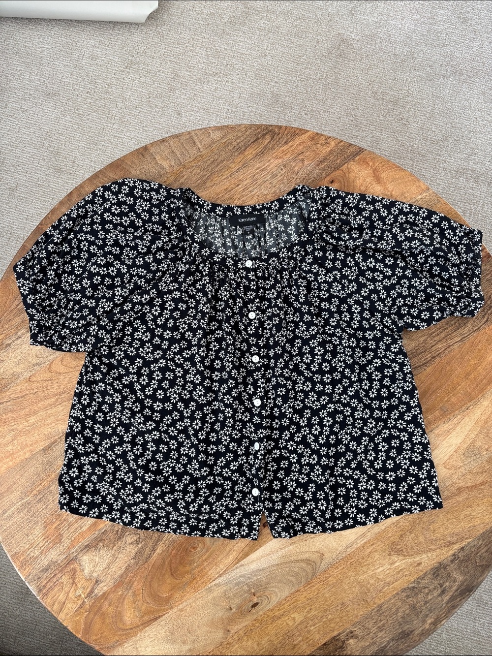Karen Kane Black Floral Button-Front Short Sleeve Blouse